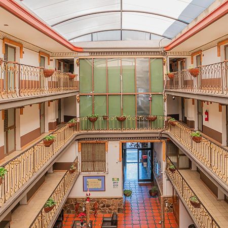 Hotel Zapotlan Ciudad Guzman Esterno foto