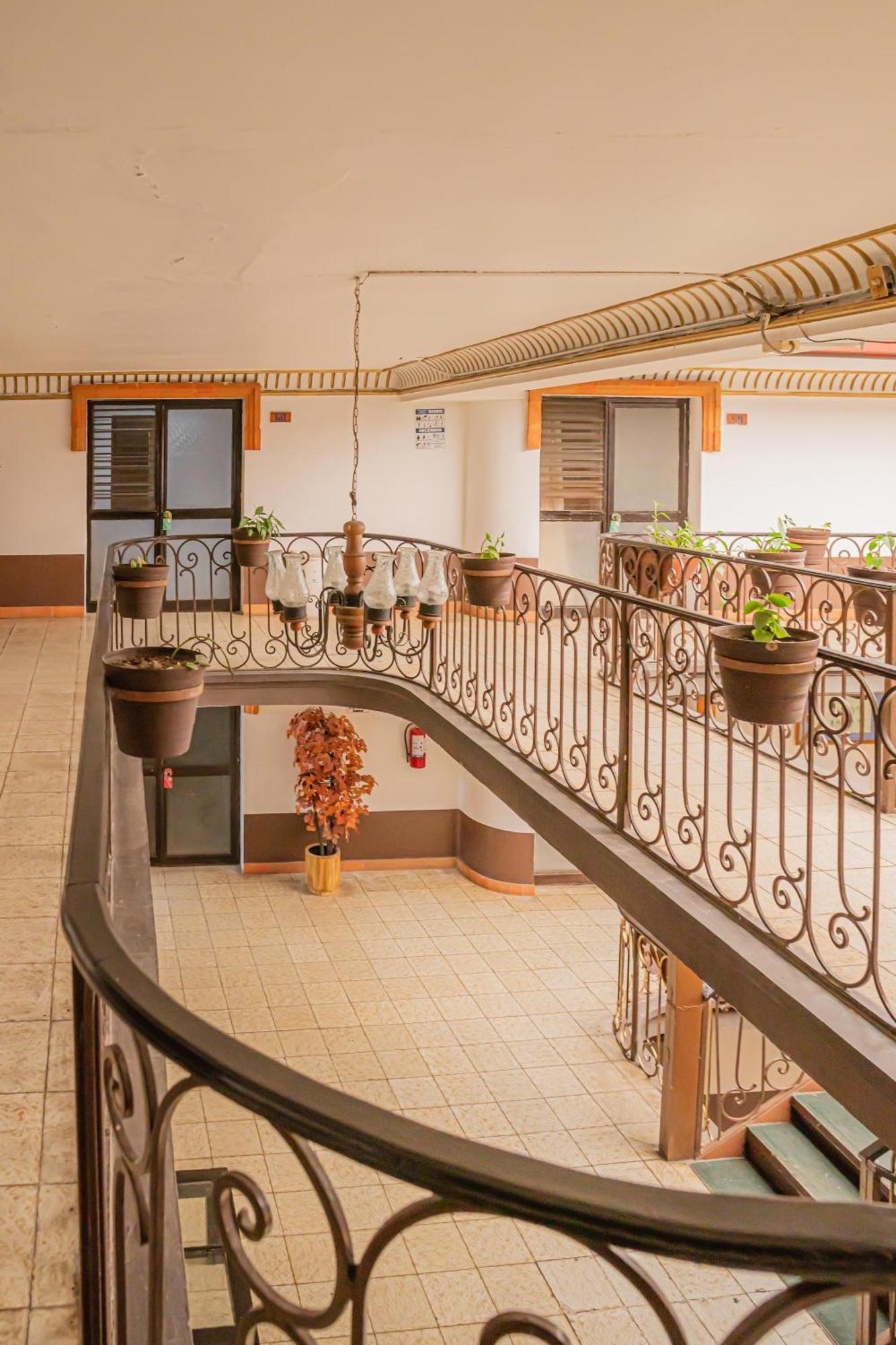 Hotel Zapotlan Ciudad Guzman Esterno foto